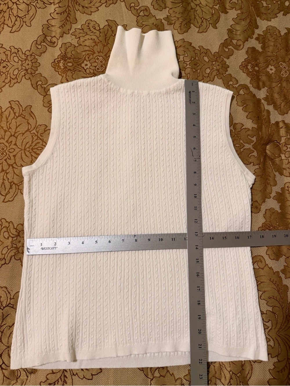 White Cable Knit Sleeveless Turtleneck Top, Women’s Size L - Picture 7 of 14